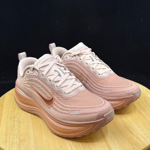 Womens Size 7.5 Nike Vomero Plus Particle Pink Rose Running Shoes HV8154 601 NEW - Picture 4 of 9